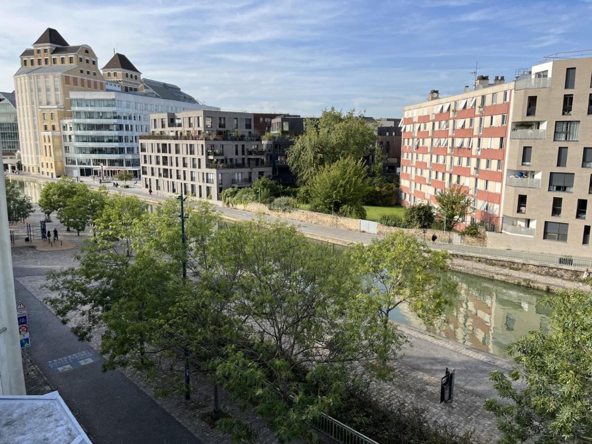 Studio Number 7 Pantin Bagian luar foto